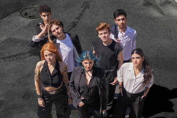 Découvrez les sweats homme alliant confort et style