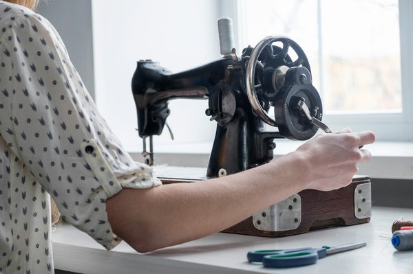 Réparation machine à coudre singer : conseils essentiels à suivre